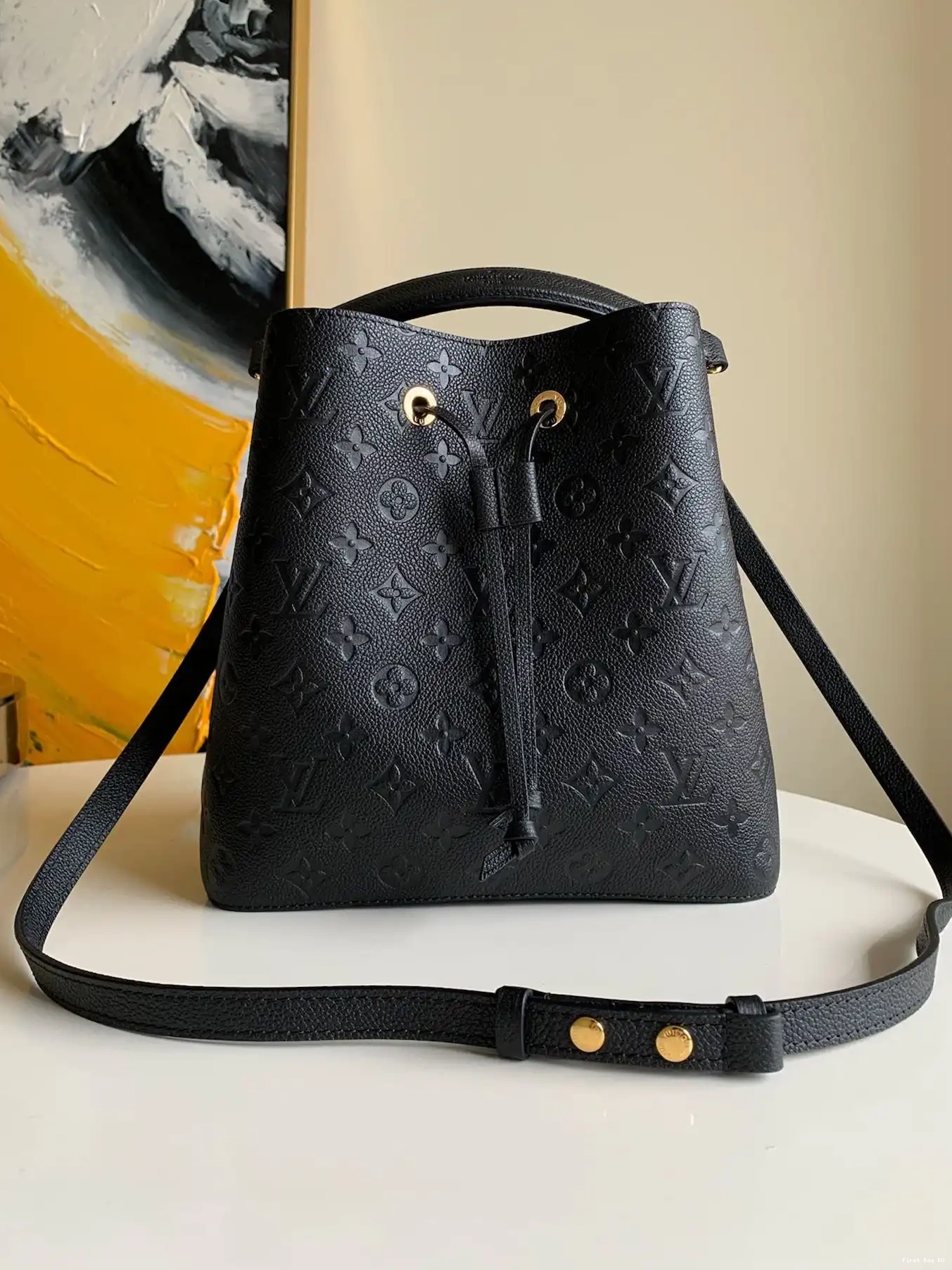 First bag NEONOE VUITTON MM LOUIS 0529